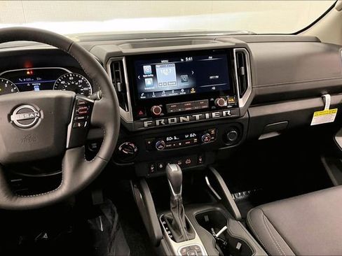 New 2026 Nissan Frontier SV AWD/4WD image 8