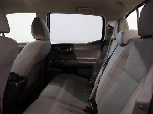 Used 2016 Toyota Tacoma SR RWD image 26