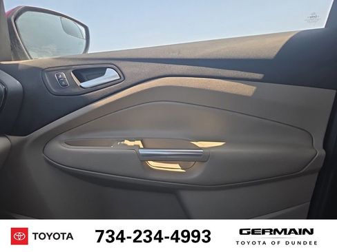 Used 2018 Ford Escape Titanium AWD/4WD image 28