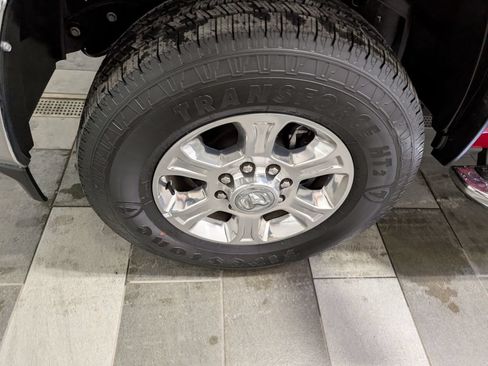 Used 2026 RAM 2500 Big Horn AWD/4WD image 8