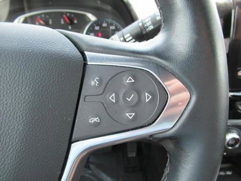 Certified 2023 Chevrolet Traverse LT FWD image 24