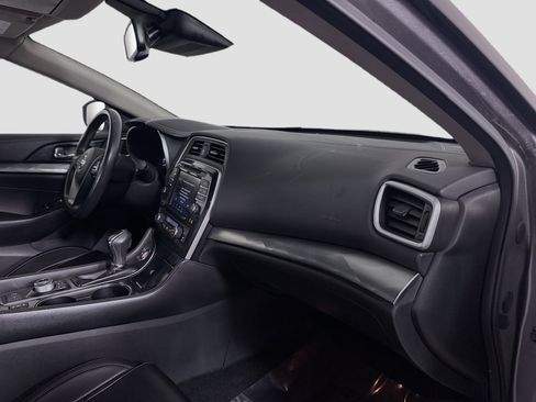 Used 2021 Nissan Maxima 3.5 SV w/ Floor Mat Group image 30
