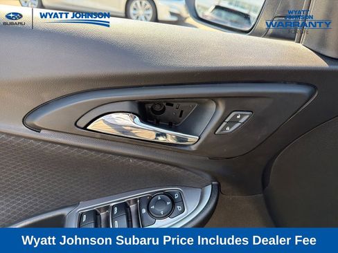 Used 2023 Chevrolet Malibu LT FWD image 16