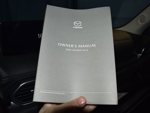 Used 2025 MAZDA CX-5 AWD 2.5 S w/ Preferred Package image 10