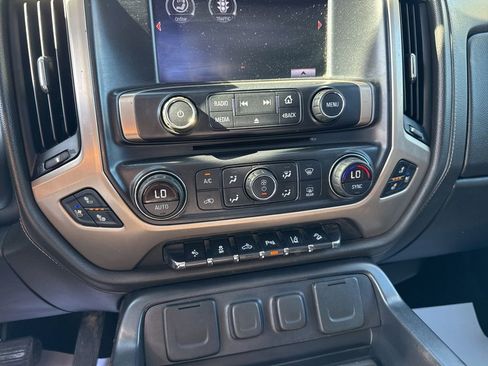 Used 2016 GMC Sierra 2500 Denali w/ Driver Alert Package AWD/4WD image 38