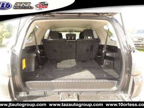 Used 2014 Toyota 4Runner SR5 RWD image 15