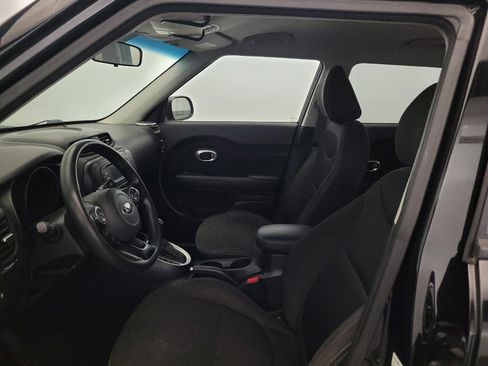 Used 2016 Kia Soul w/ Convenience Package FWD image 17
