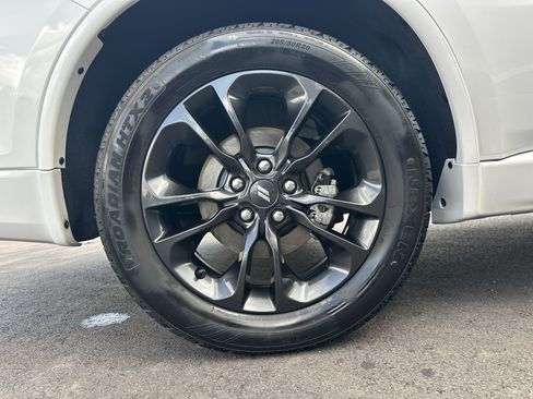 Used 2021 Dodge Durango R/T w/ Technology Group AWD/4WD image 18