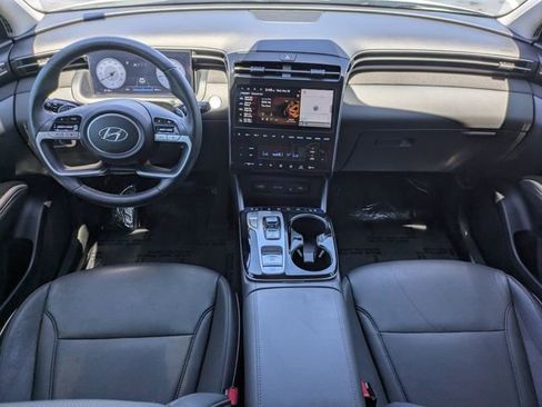 Used 2023 Hyundai Tucson Limited AWD/4WD image 16