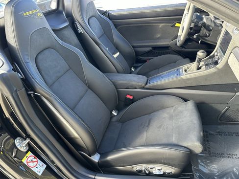 Certified 2025 Porsche 718 Boxster Spyder RS image 18