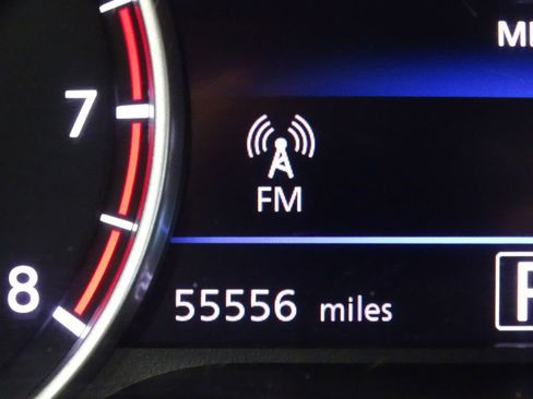 Used 2023 Nissan Sentra SV image 33