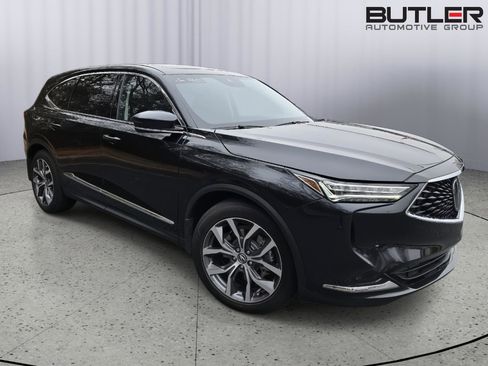 Certified 2024 Acura MDX FWD w/ Technology Package image 3