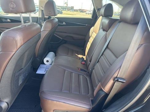 Used 2020 Kia Sorento SX image 8
