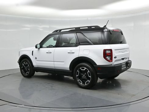 Certified 2022 Ford Bronco Sport Outer Banks w/ Tech Package image 7