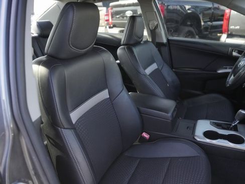 Used 2012 Toyota Camry SE image 20