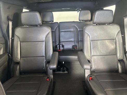 Used 2024 Chevrolet Tahoe LT w/ LT Signature Plus Package image 18