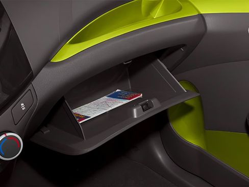 Used 2014 Chevrolet Spark LT FWD image 41