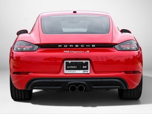 Used 2017 Porsche 718 Cayman S RWD image 7