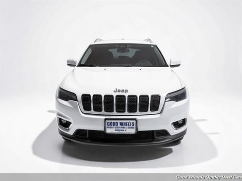 Used 2019 Jeep Cherokee Limited AWD/4WD image 2