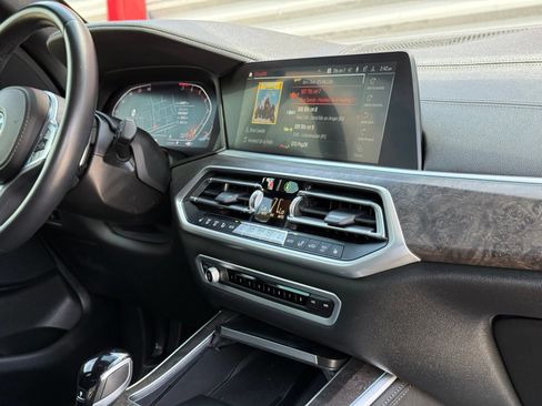 Used 2023 BMW X5 xDrive40i w/ M Sport Package AWD/4WD image 30