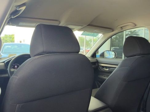 Used 2023 Honda CR-V LX image 7