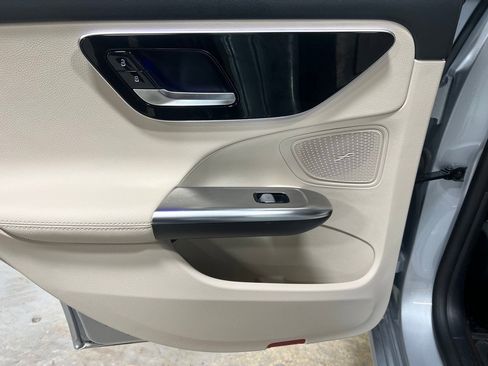 Used 2022 Mercedes-Benz C 300 4MATIC Sedan image 24