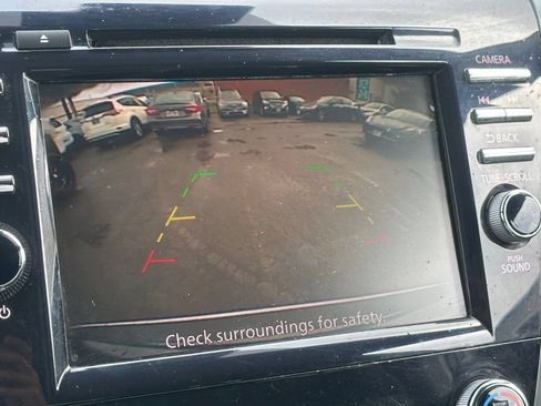 Used 2021 Nissan Murano S FWD image 20