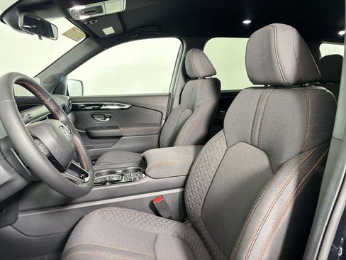 New 2026 Honda Pilot Sport image 4