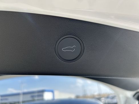 Used 2022 Tesla Model 3 Long Range image 27
