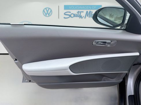 Used 2024 Hyundai Ioniq 6 SEL RWD image 20