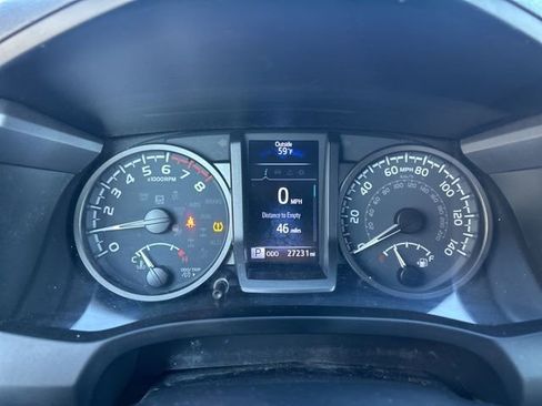 Used 2023 Toyota Tacoma TRD Off-Road image 13