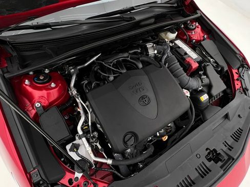 Used 2024 Toyota Camry XSE w/ Navigation Package image 29