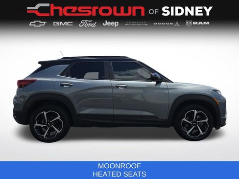 Used 2021 Chevrolet TrailBlazer RS w/ Sun and Liftgate Package AWD/4WD image 12
