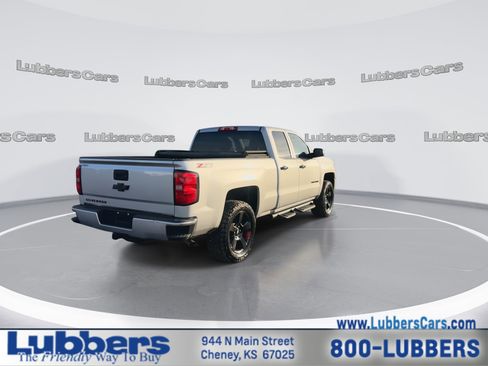 Used 2017 Chevrolet Silverado 1500 LT w/ Redline Edition image 8