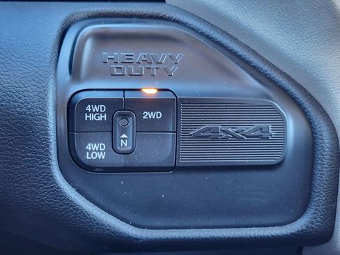 Used 2024 RAM 2500 Laramie w/ Towing Technology Group image 20