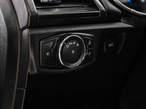 Used 2017 Ford Fusion Titanium FWD image 38