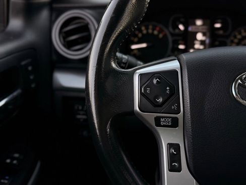 Used 2018 Toyota Tundra Platinum image 46