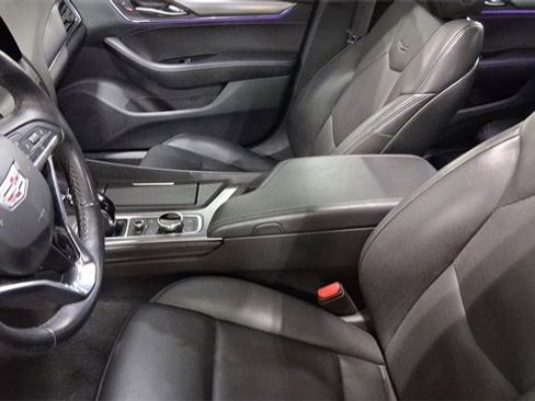 Used 2025 Cadillac CT5 Premium Luxury image 9