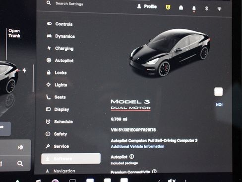 Used 2023 Tesla Model 3 Performance image 8