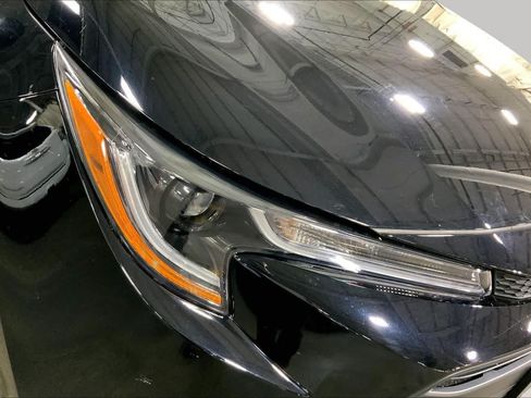 Used 2024 Toyota Corolla LE FWD image 28