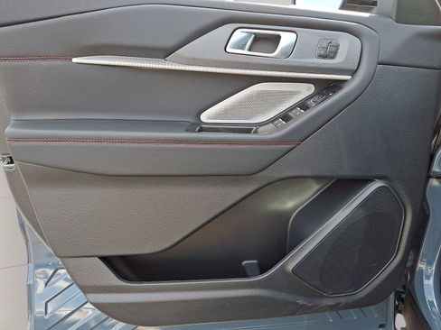 New 2026 Ford Explorer ST w/ Sun And Sound Package AWD/4WD image 9