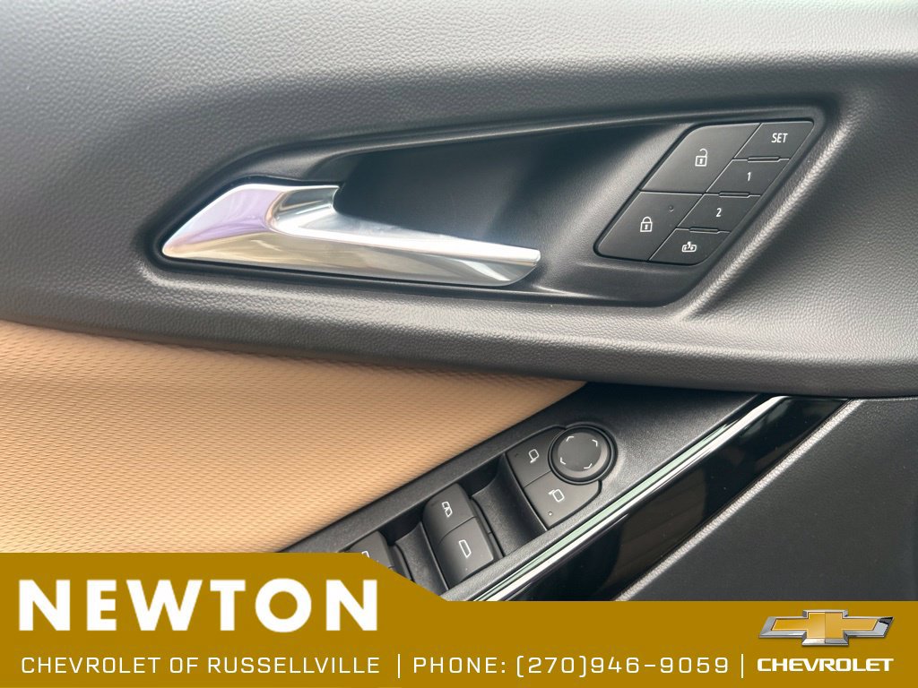New 2027 Chevrolet Equinox ACTIV w/ Convenience Package III FWD image 9