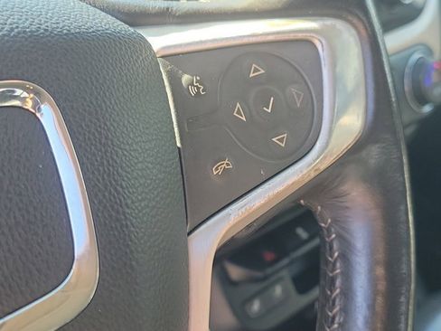 Used 2016 GMC Canyon SLT image 25