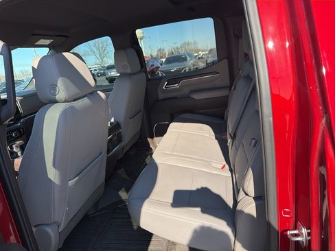 Used 2024 GMC Sierra 1500 SLT w/ SLT Premium Plus Package image 11