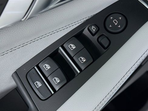 New 2026 BMW X5 xDrive40i w/ Premium Package image 18