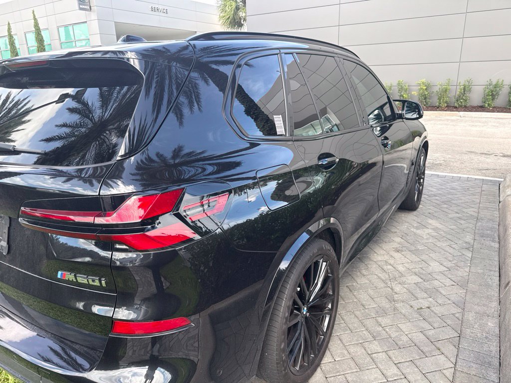 Used 2024 BMW X5 M60i AWD/4WD image 6