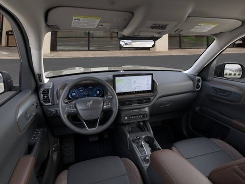 New 2025 Ford Bronco Sport Outer Banks w/ Sasquatch Outer Banks Package AWD/4WD image 32