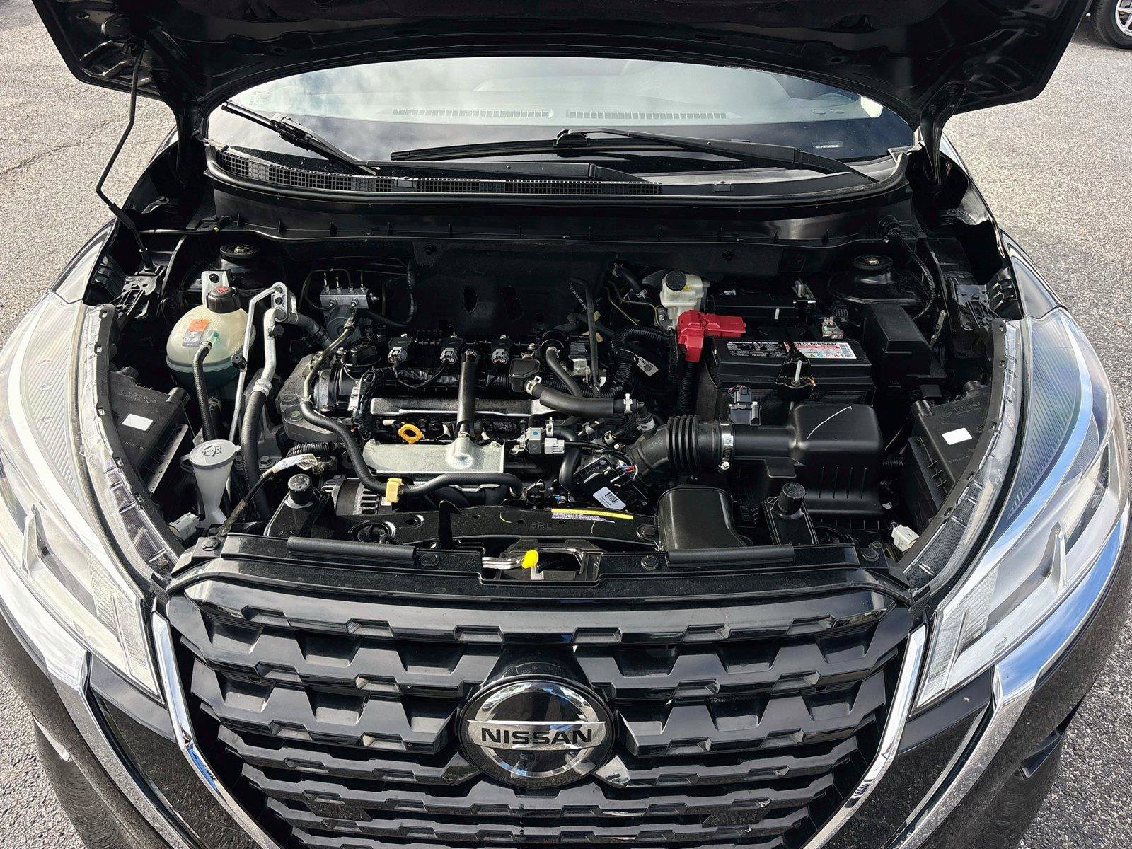 Used 2021 Nissan Kicks S FWD image 31