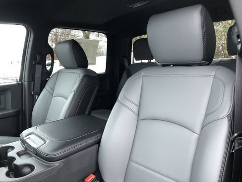 New 2026 RAM 4500 Tradesman w/ Chrome Appearance Group image 13