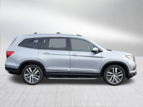 Used 2016 Honda Pilot Elite image 8